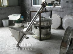 <b>小型螺旋上料機(jī)價格，如何選購到經(jīng)濟(jì)實惠設(shè)備</b>